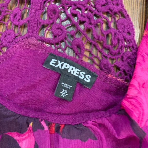 Express Crocheted Tank - Picture 5 of 5